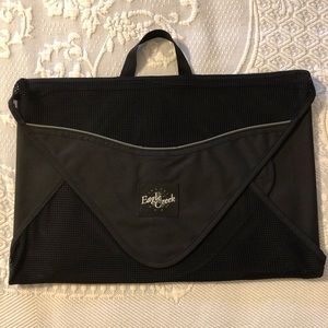 Eagle Creek Pack It Garment Folder M 18”x12” Black